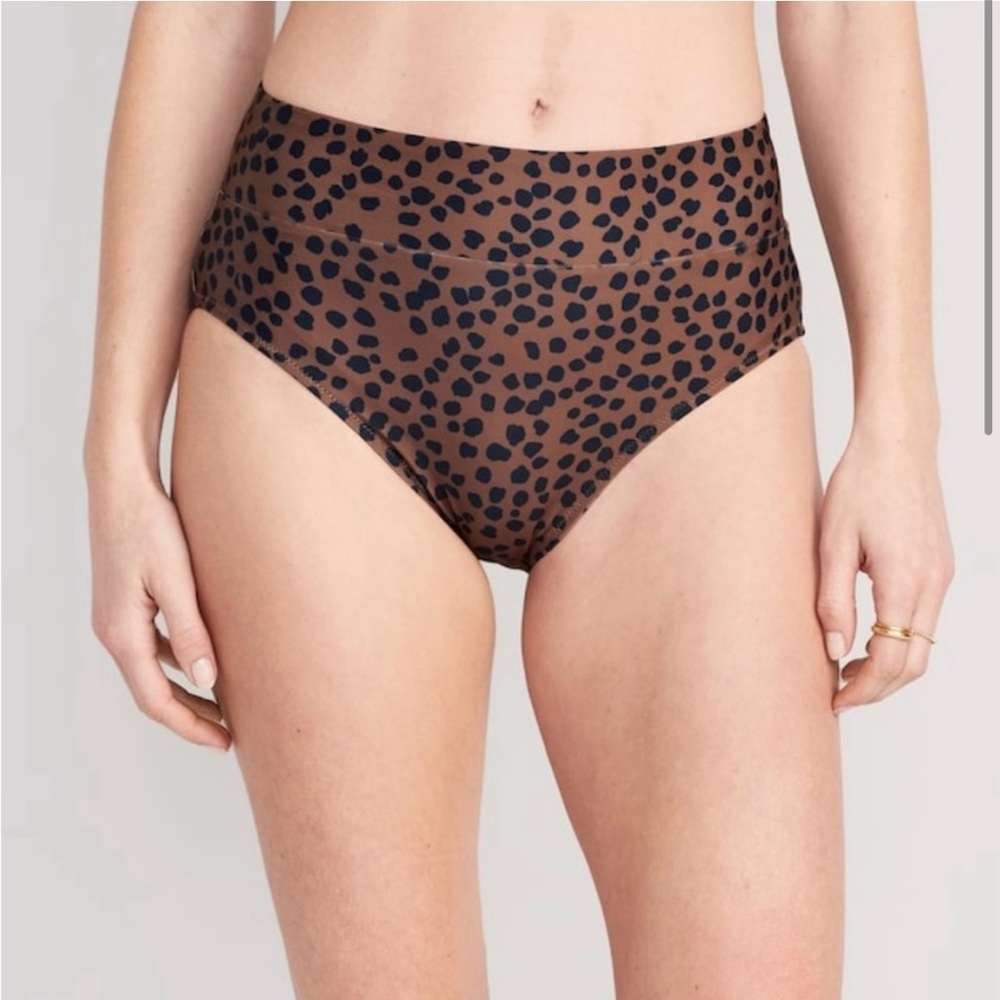 NWT Old Navy high- waisted banded bikini bottom in brown animal print- sz small